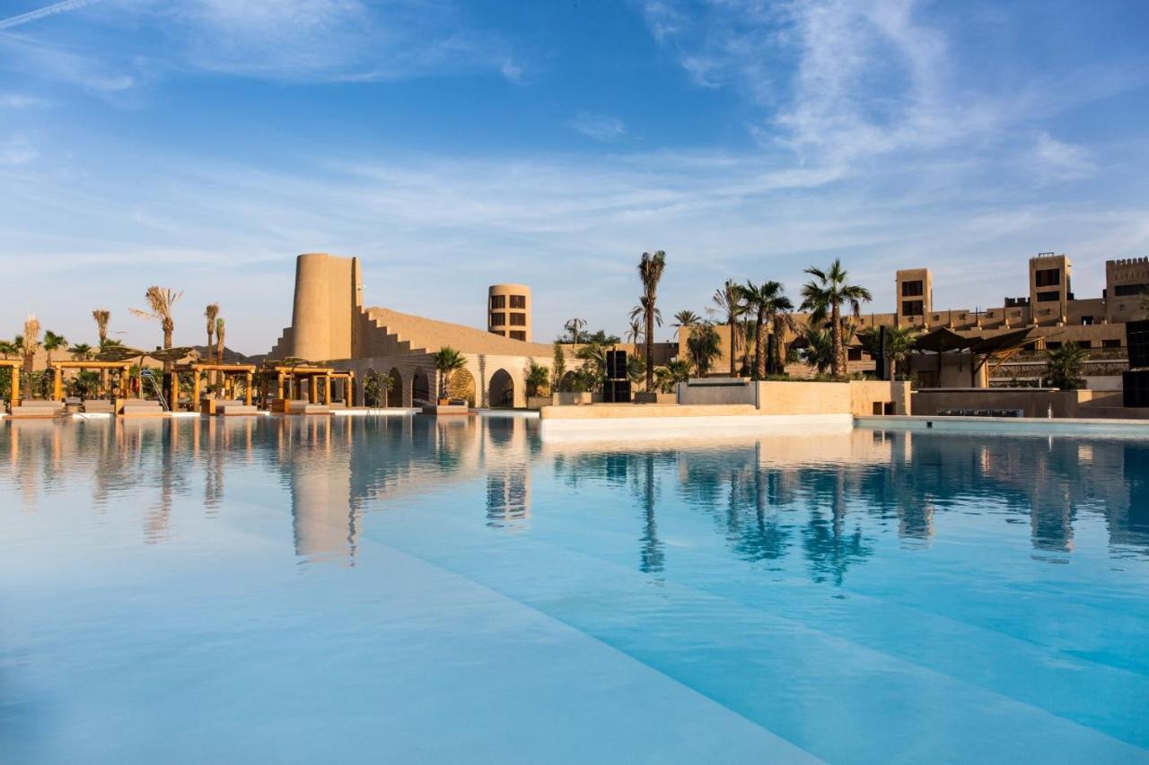 Terra Solis Dubai Esterno foto